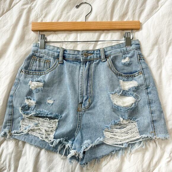 SHEIN Distressed Ripped Denim Shorts Women’s Medium High Rise 2” Inseam Size 6 - Picture 3 of 7